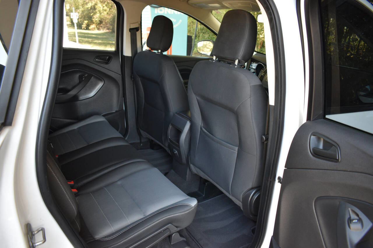 Used 2019 Ford Escape S image 13