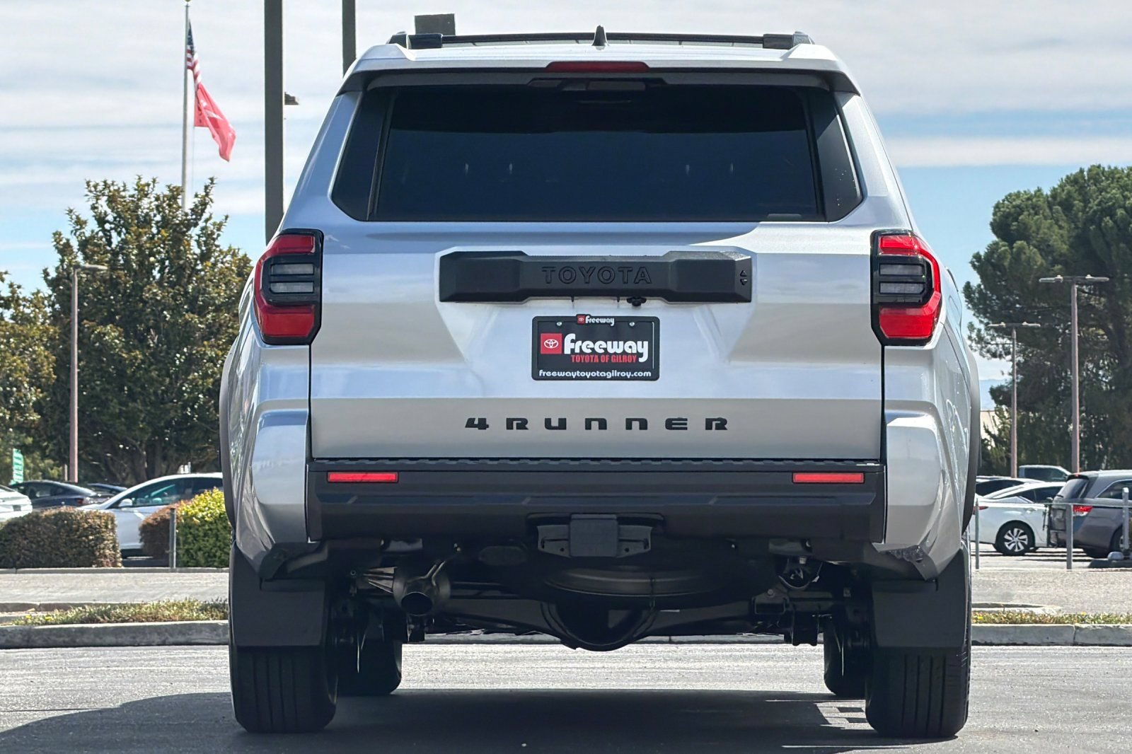 New 2026 Toyota 4Runner SR5 AWD/4WD image 5