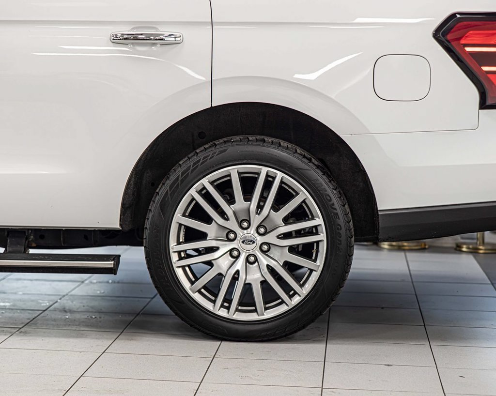 Used 2024 Ford Expedition Limited AWD/4WD image 8