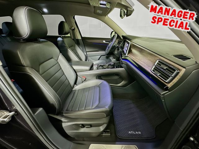 Used 2024 Volkswagen Atlas SEL image 30