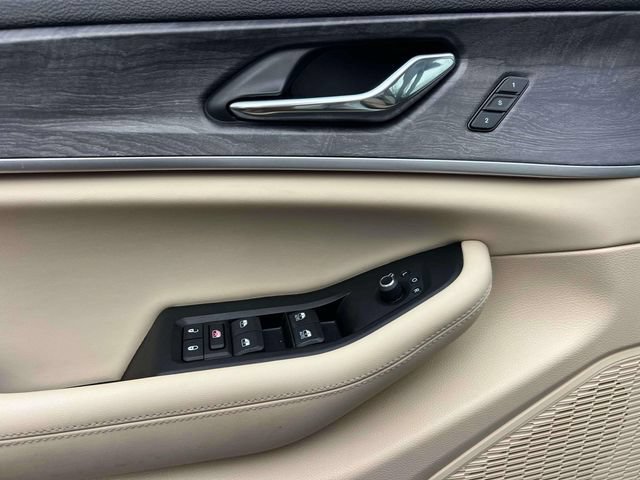 Certified 2024 Jeep Grand Cherokee Limited w/ Black Appearance Package image 20