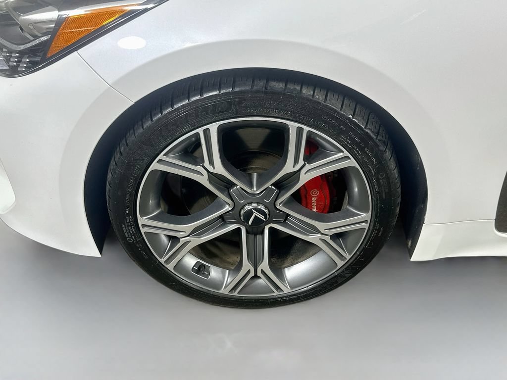 Used 2019 Kia Stinger GT1 RWD image 8