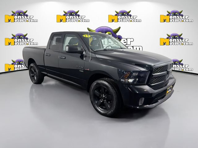 Used 2019 RAM 1500 Express w/ Express Value Package AWD/4WD image 3