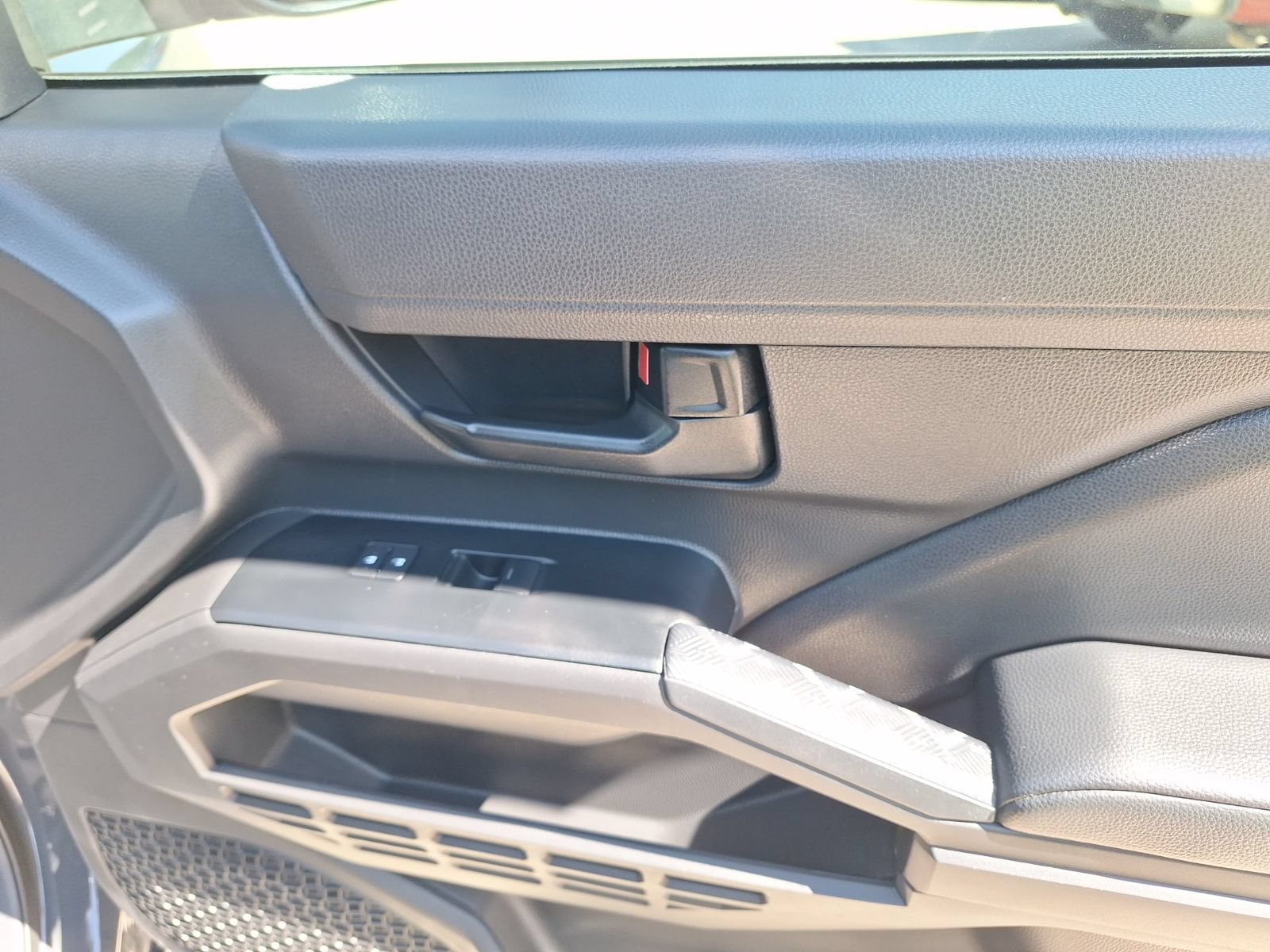 Used 2025 Toyota Tacoma SR RWD image 32