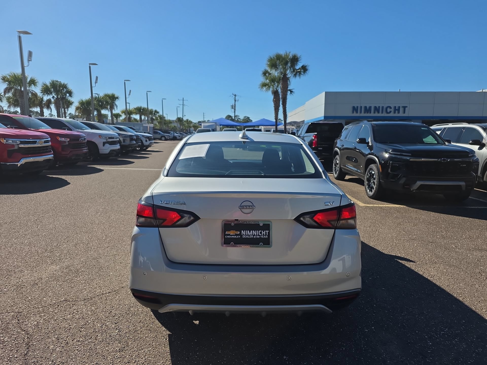 Used 2024 Nissan Versa SV FWD image 15