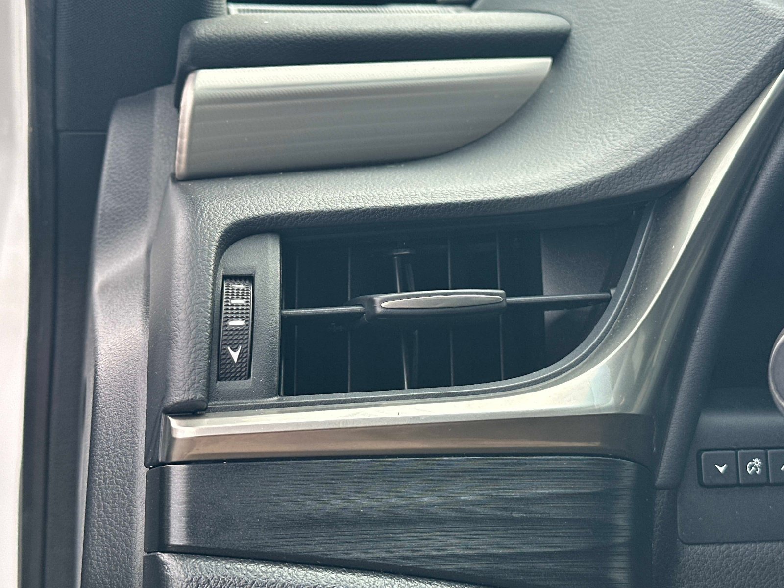 Used 2021 Lexus ES 350 F Sport w/ Accessory Package FWD image 26