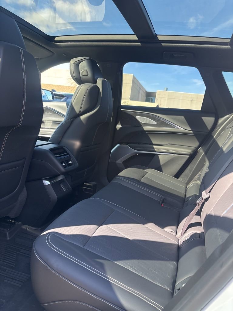 Used 2024 Cadillac Lyriq Luxury w/ LPO, Floor Liner Package image 11