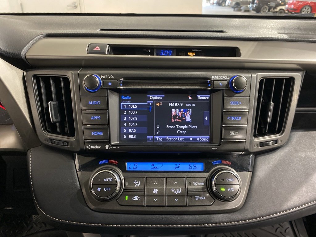 Used 2015 Toyota RAV4 XLE image 16