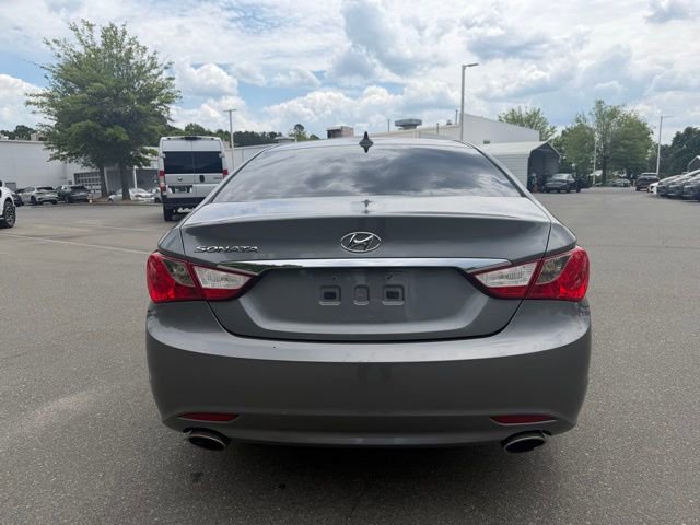 Used 2013 Hyundai Sonata SE FWD image 4