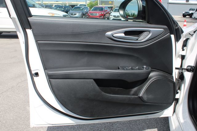 Used 2024 Alfa Romeo Giulia Ti w/ Active Assist Plus Package AWD/4WD image 10