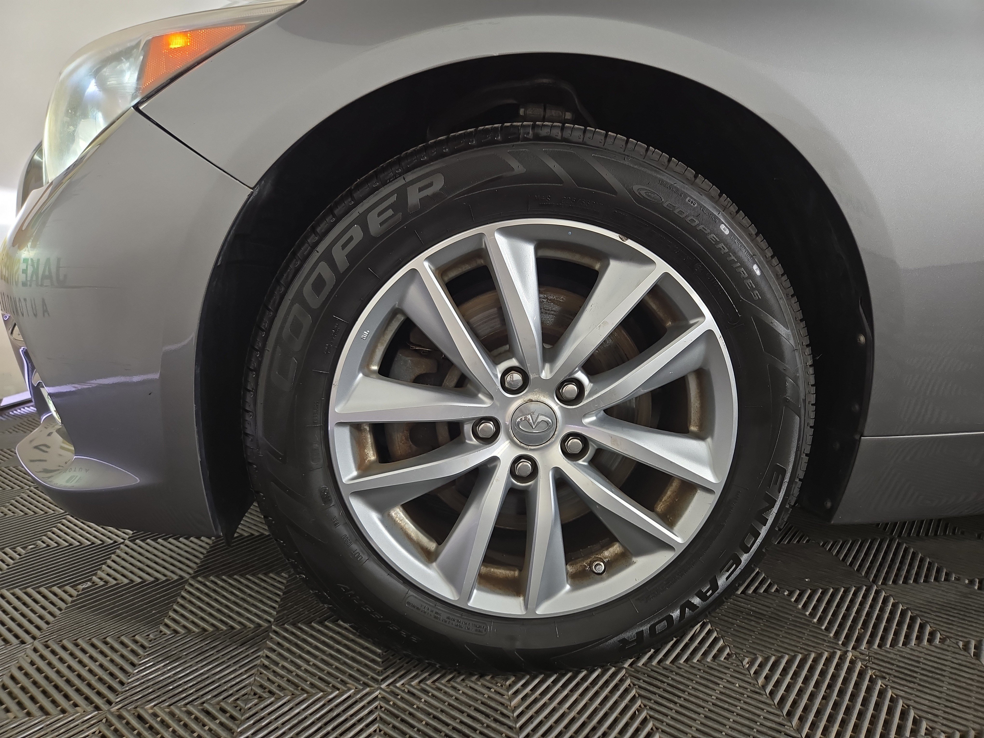 Used 2015 INFINITI Q50 Premium w/ Navigation Package AWD/4WD image 34