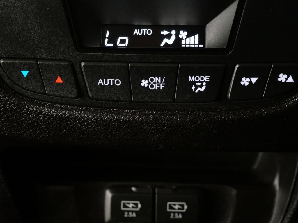 Used 2020 Acura MDX w/ Technology Package AWD/4WD image 26