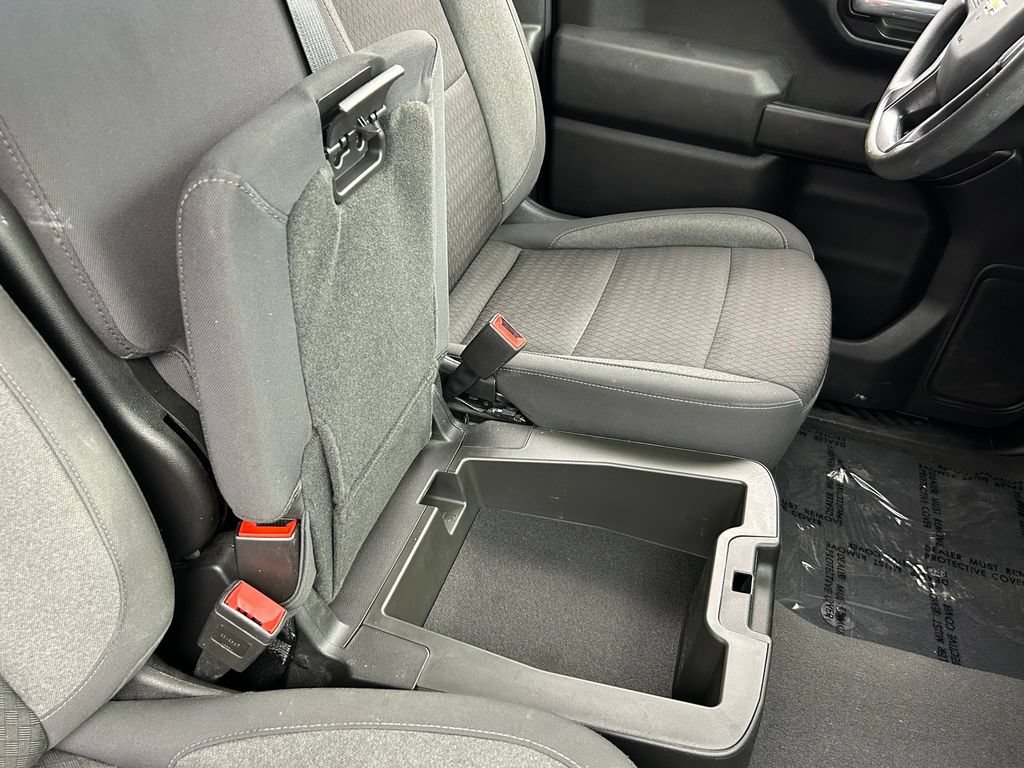 Used 2024 Chevrolet Silverado 1500 Custom RWD image 13