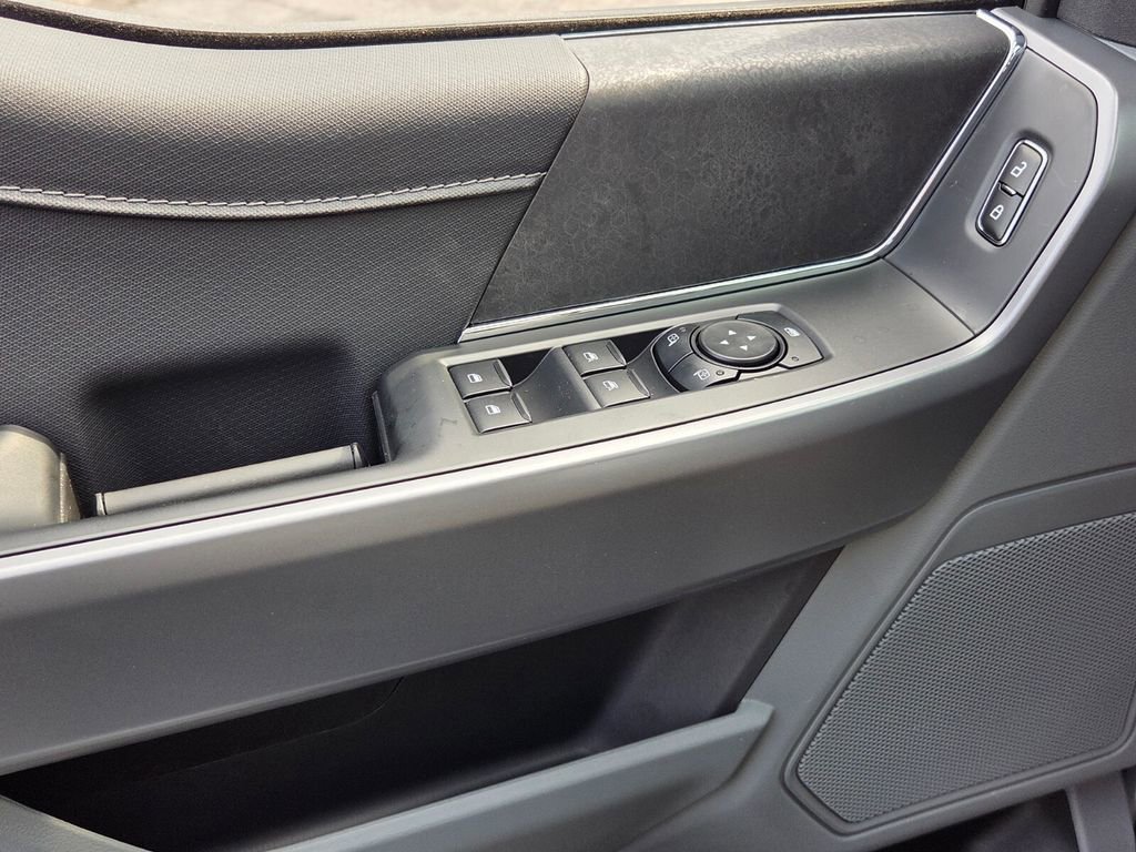 New 2026 Ford F150 XLT w/ XLT Chrome Appearance Package AWD/4WD image 27