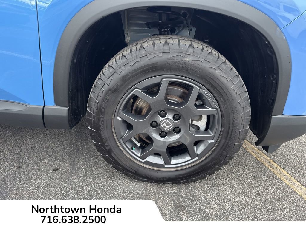 Used 2025 Honda Pilot TrailSport image 15