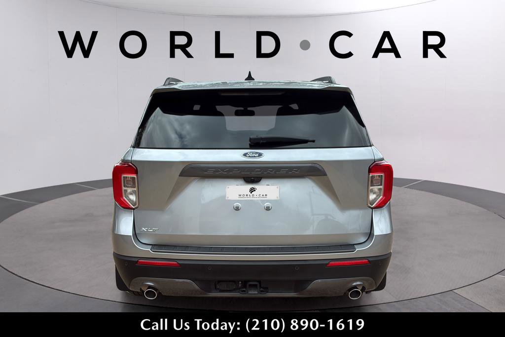 Used 2022 Ford Explorer XLT w/ Equipment Group 202A image 14