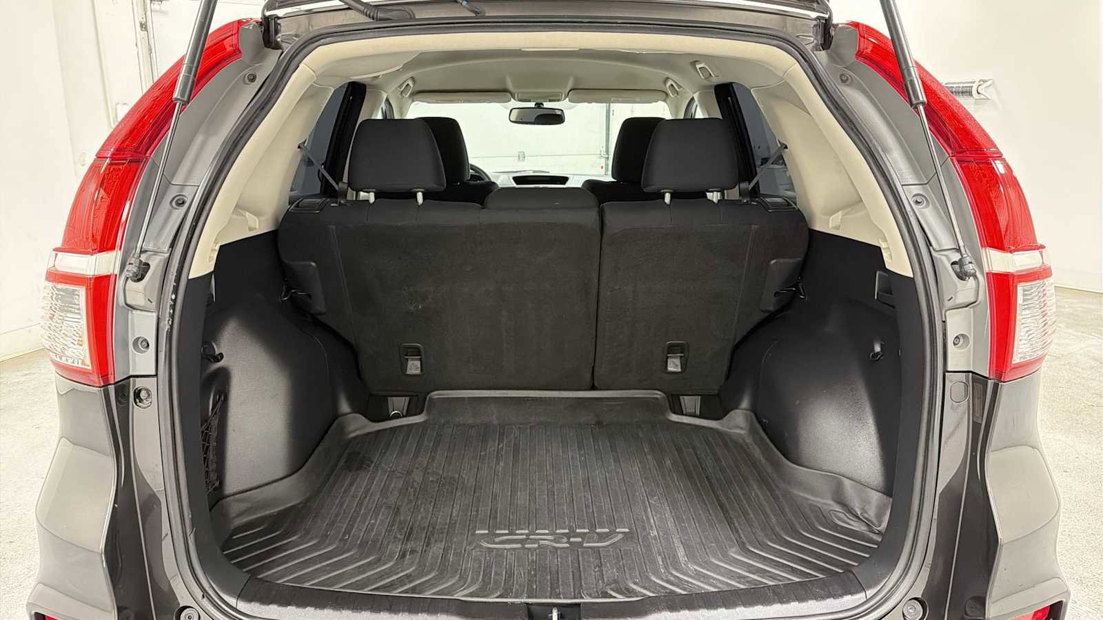 Used 2015 Honda CR-V LX image 26