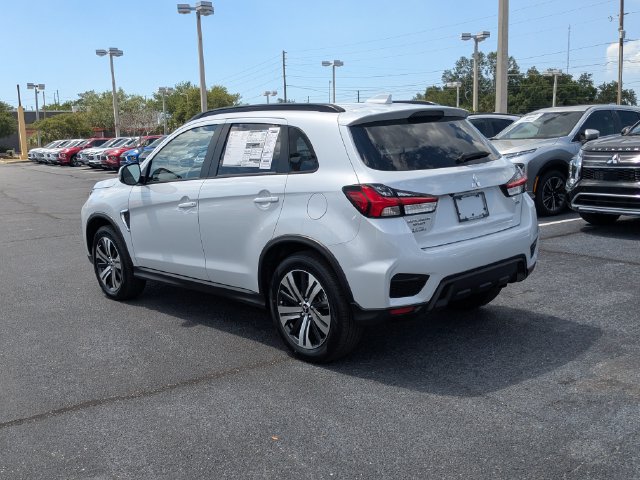 Used 2026 Mitsubishi Outlander Sport SEL AWD/4WD image 8