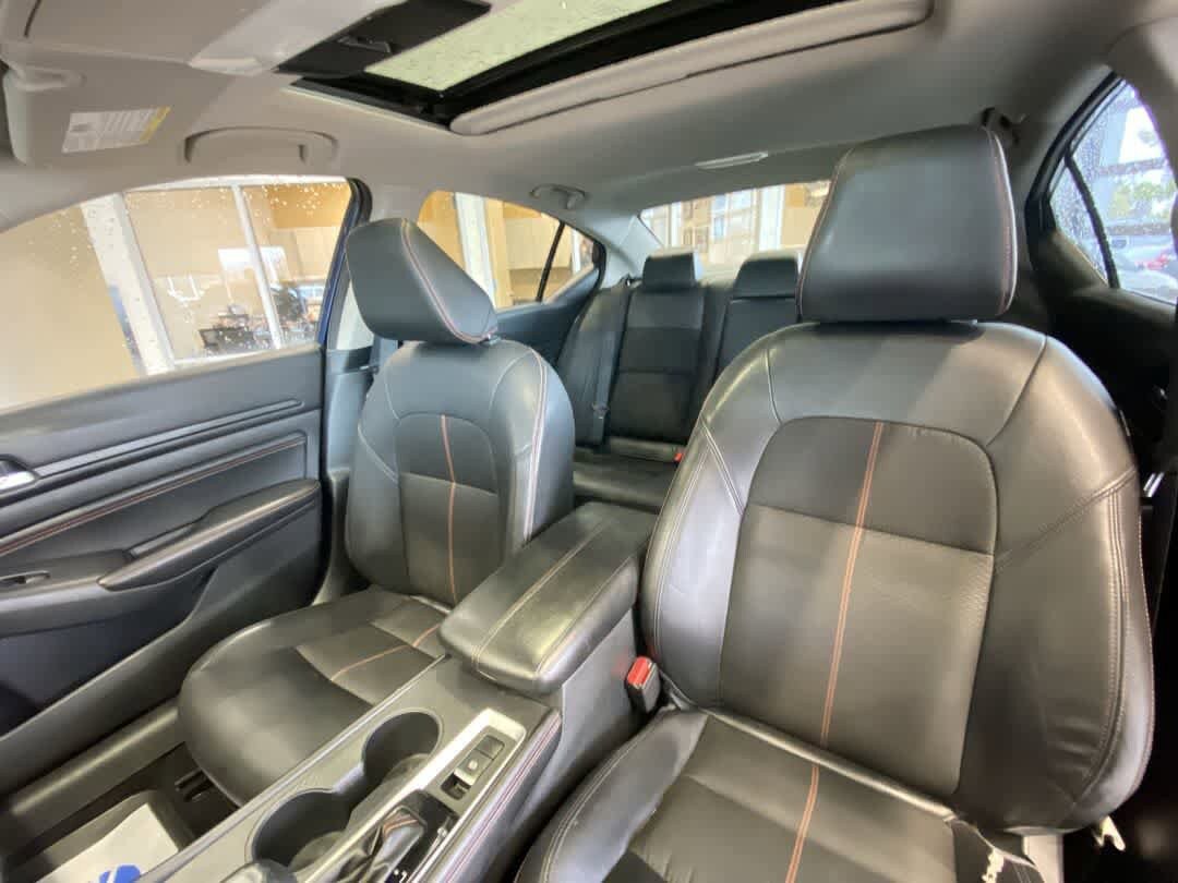 Used 2019 Nissan Altima 2.5 SR w/ SR Premium Package AWD/4WD image 14
