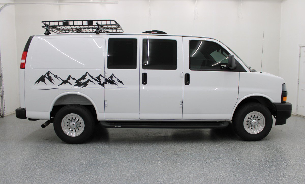 Used 2025 Chevrolet Express 2500 w/ Driver Convenience Package RWD image 2