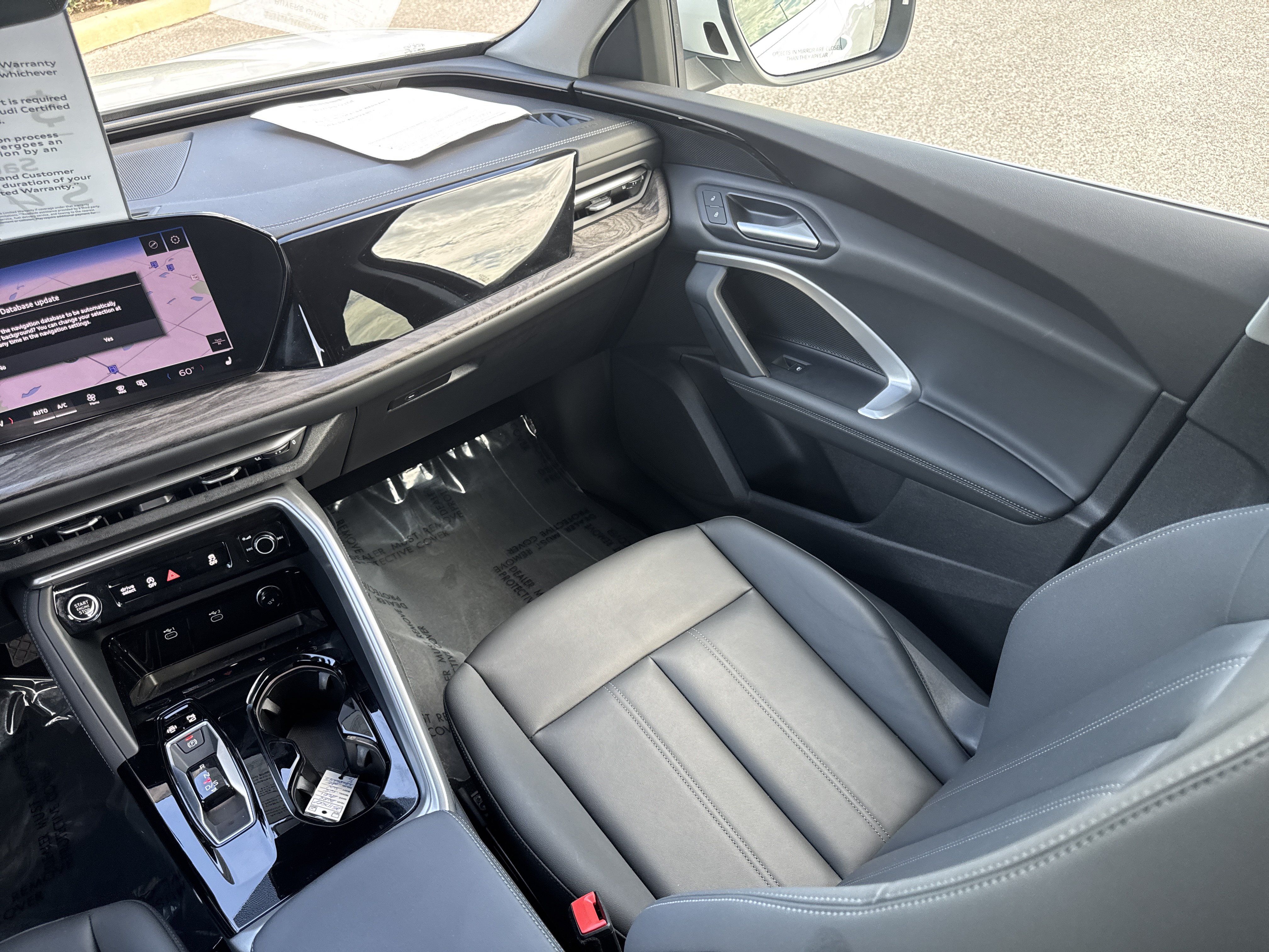 Certified 2025 Audi Q5 Premium w/ Convenience Package AWD/4WD image 16