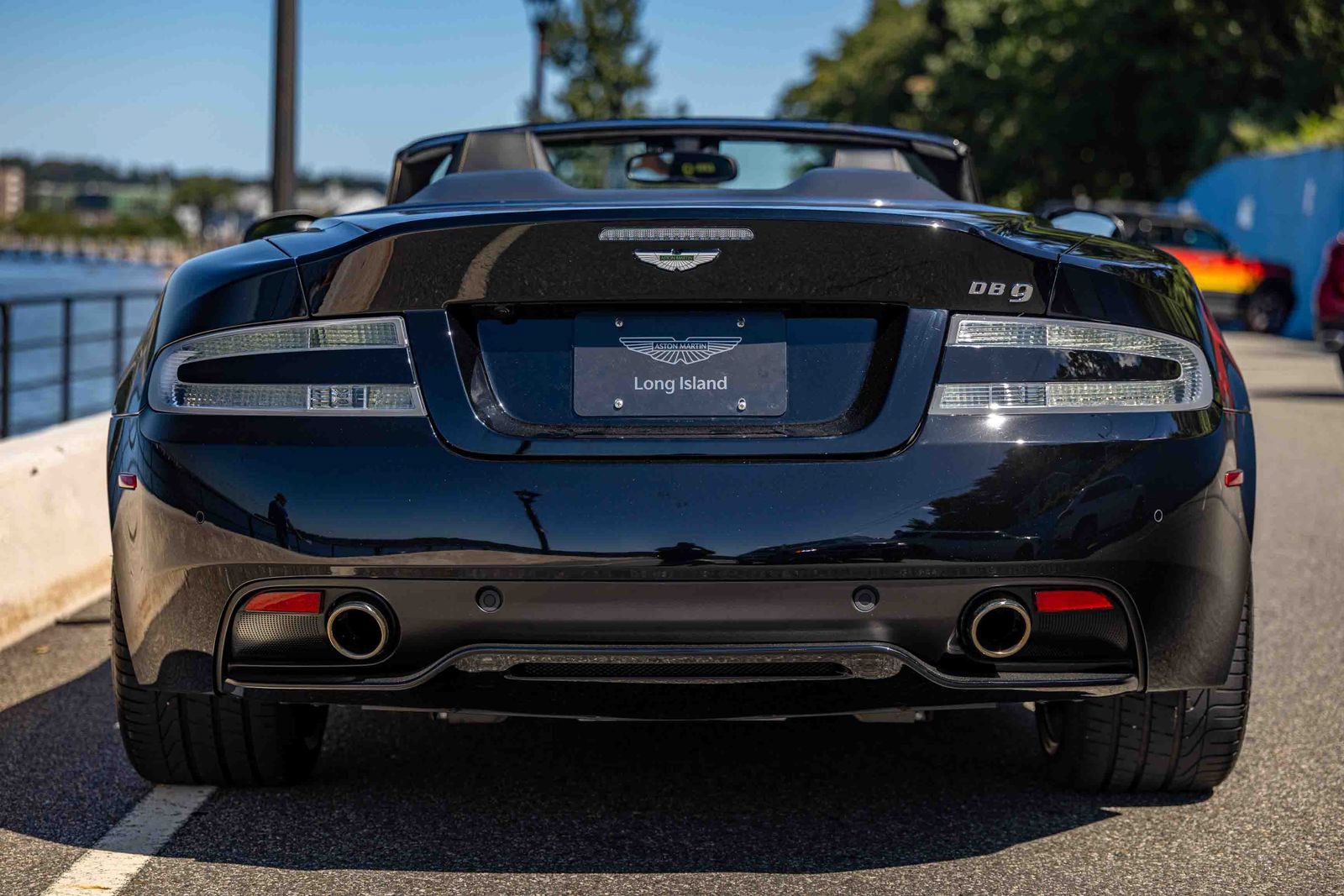 Used 2013 Aston Martin DB9 Volante RWD image 5