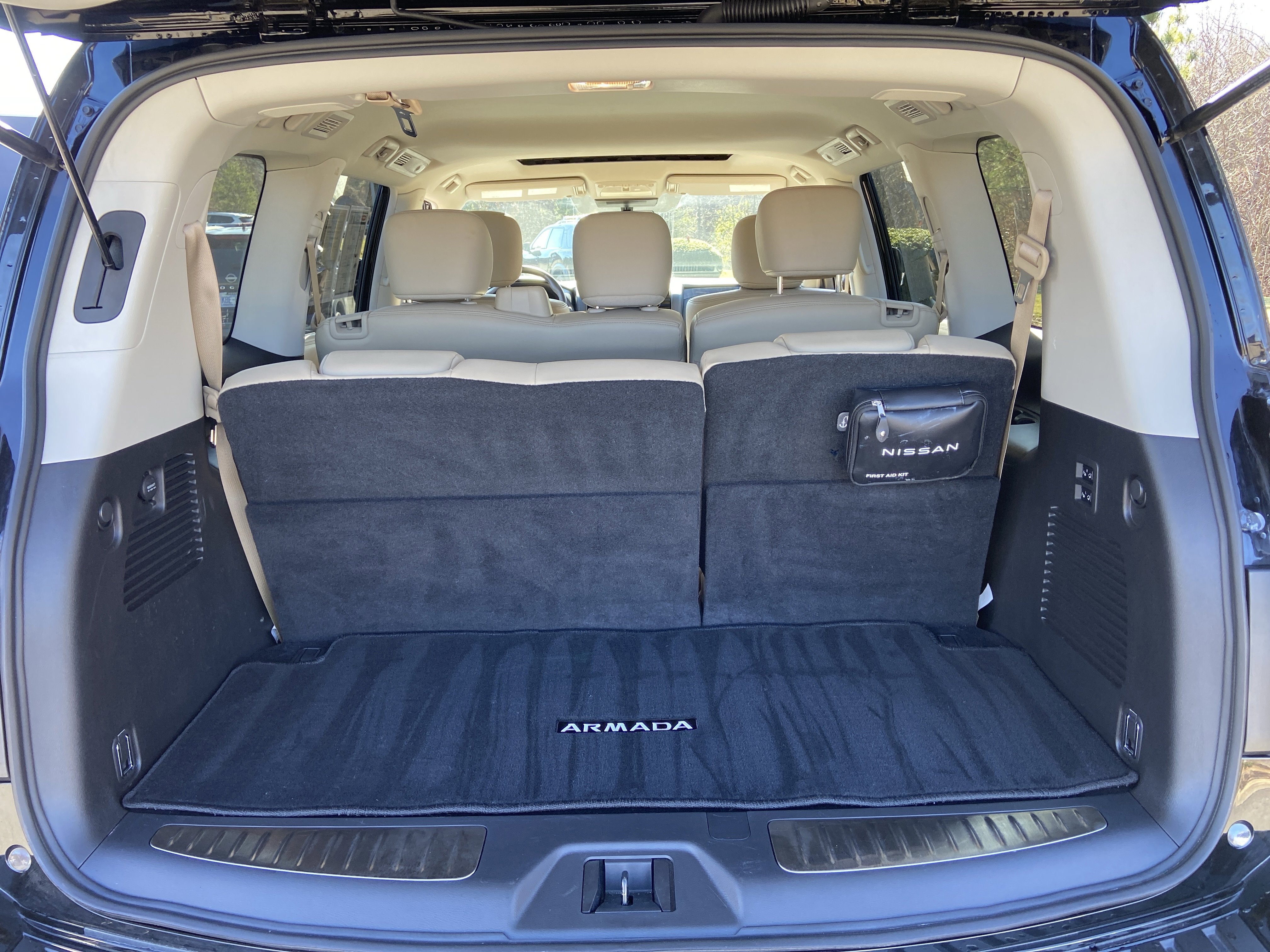 Certified 2024 Nissan Armada Platinum image 20