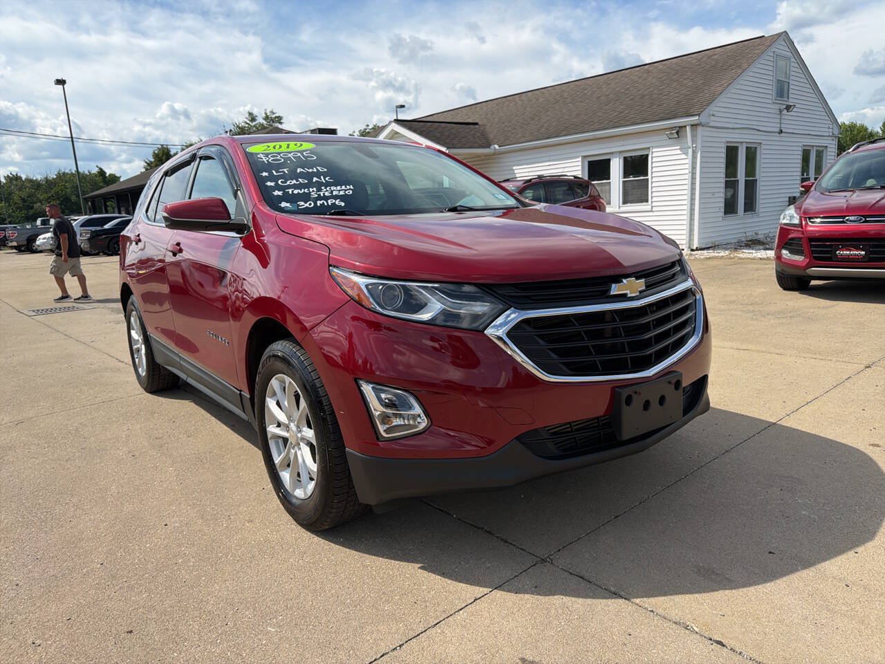 Used 2019 Chevrolet Equinox LT AWD/4WD image 2