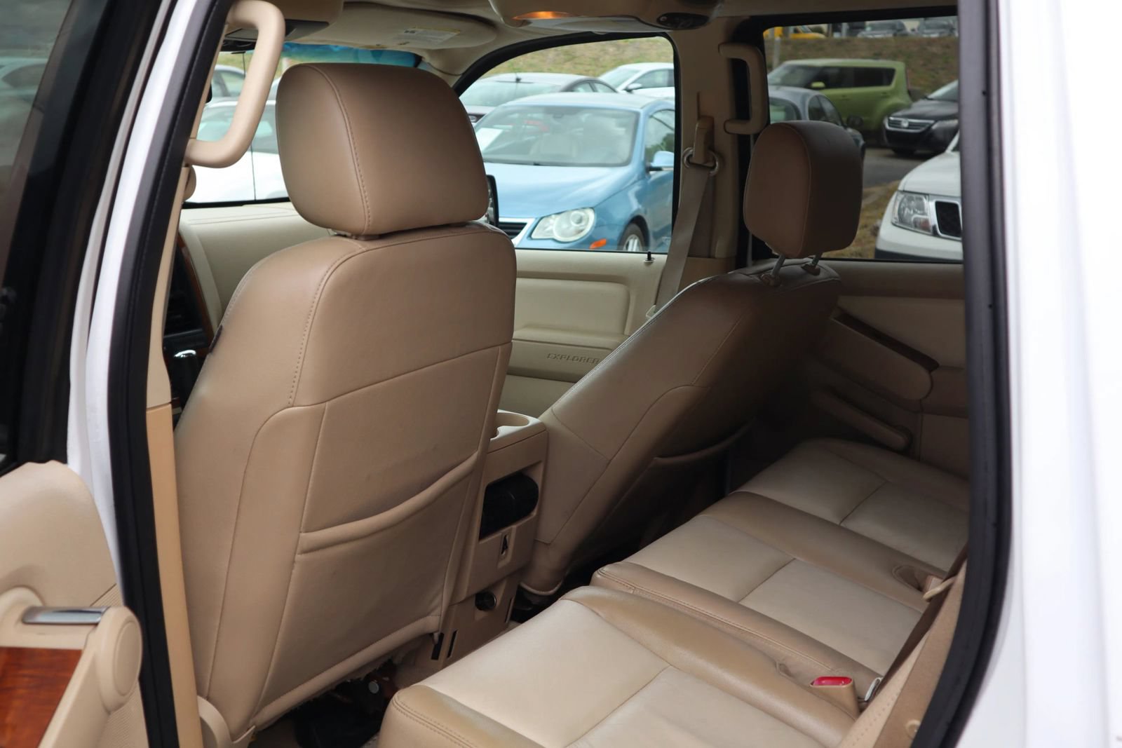 Used 2006 Ford Explorer Eddie Bauer RWD image 12