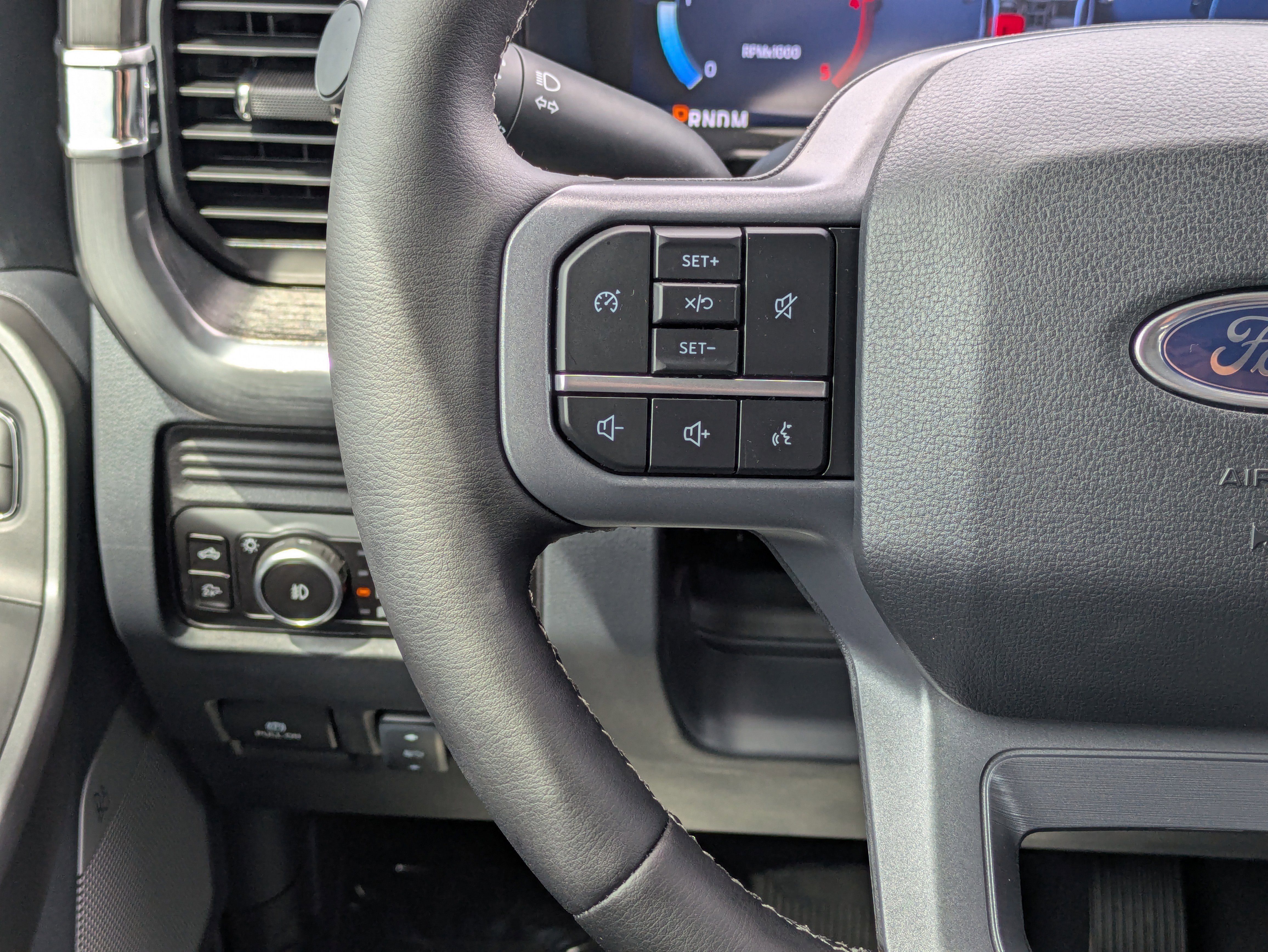 New 2026 Ford F250 Lariat w/ FX4 Off-Road Package image 22