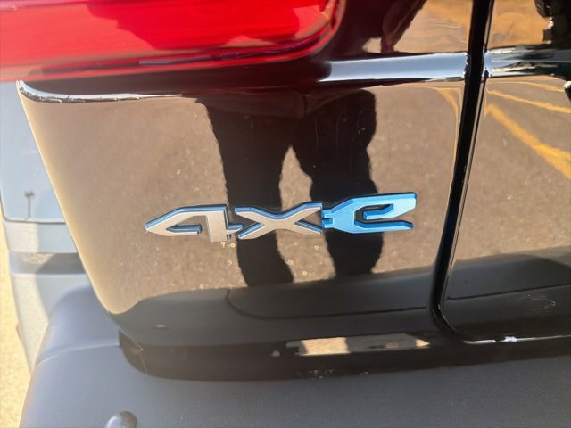 Used 2024 Jeep Wrangler Unlimited Rubicon 4xe image 46