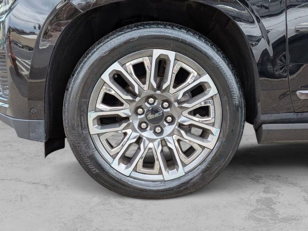 Used 2023 GMC Yukon XL Denali Ultimate image 37