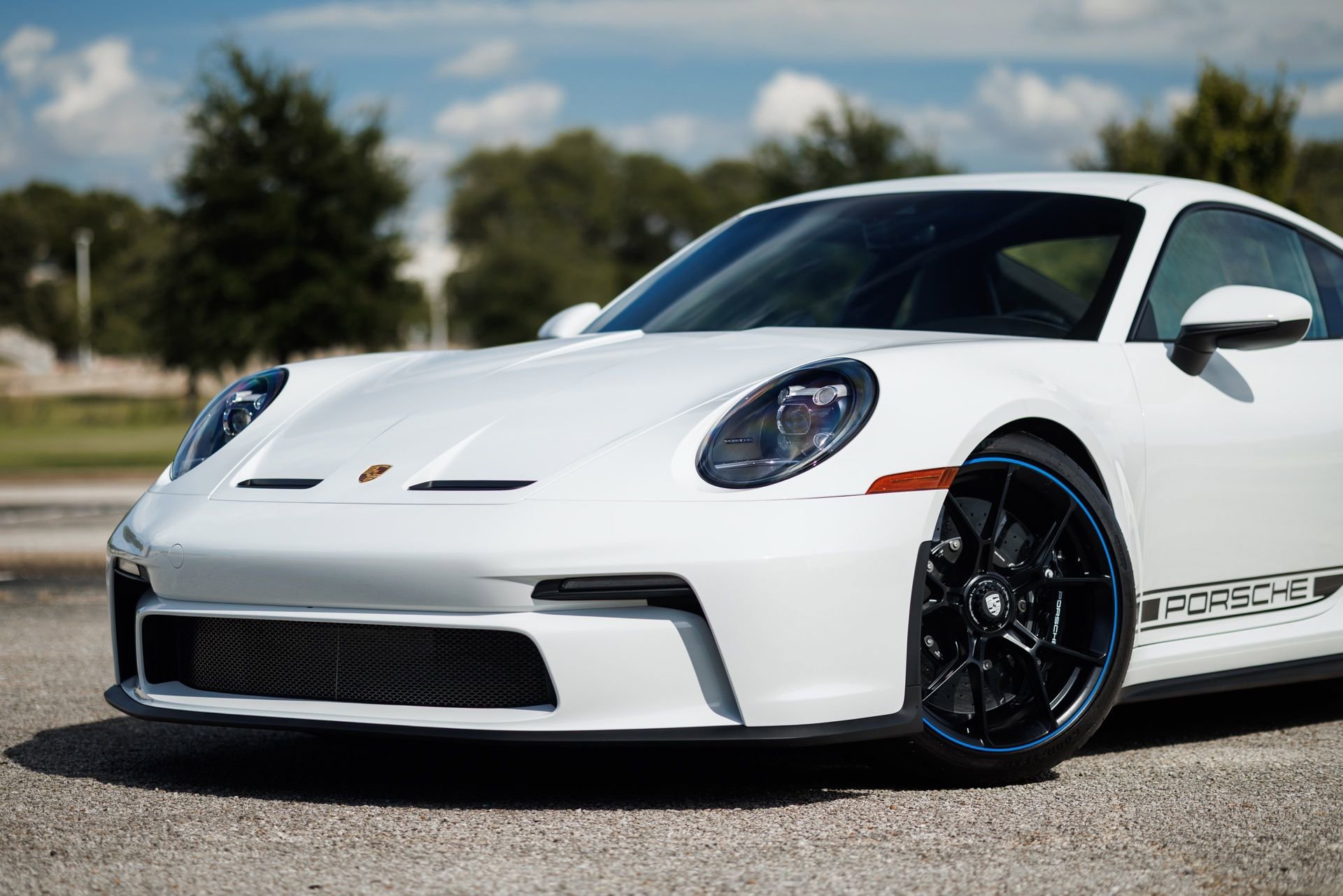 Used 2022 Porsche 911 GT3 RWD image 16