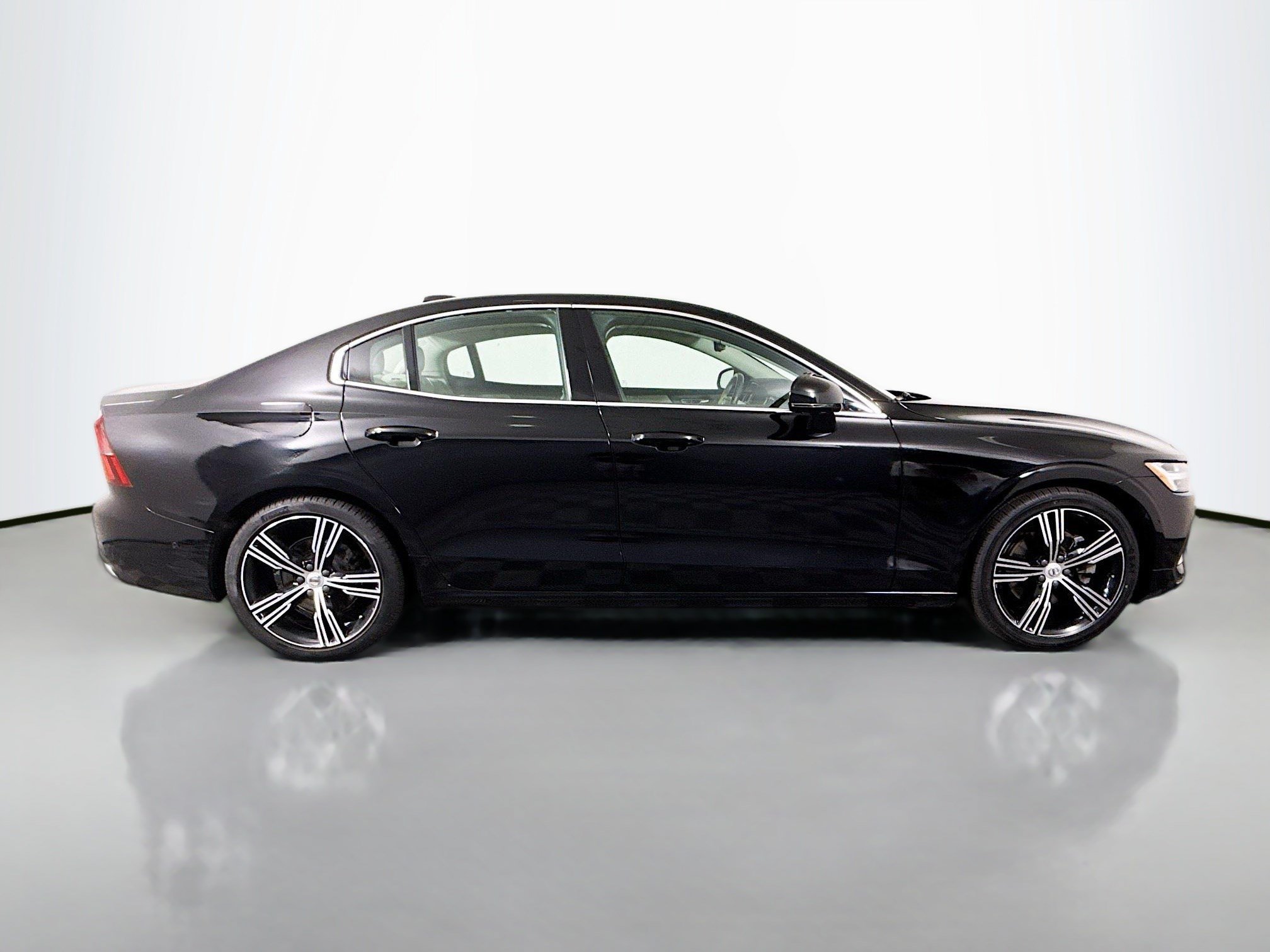 Used 2021 Volvo S60 T5 Inscription AWD/4WD image 11