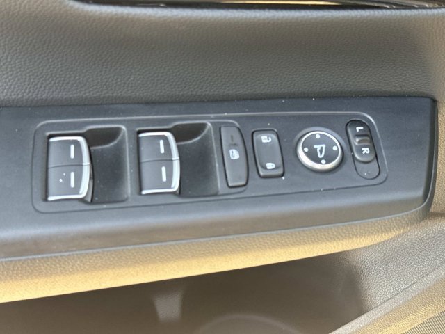 Certified 2026 Honda CR-V EX-L image 9