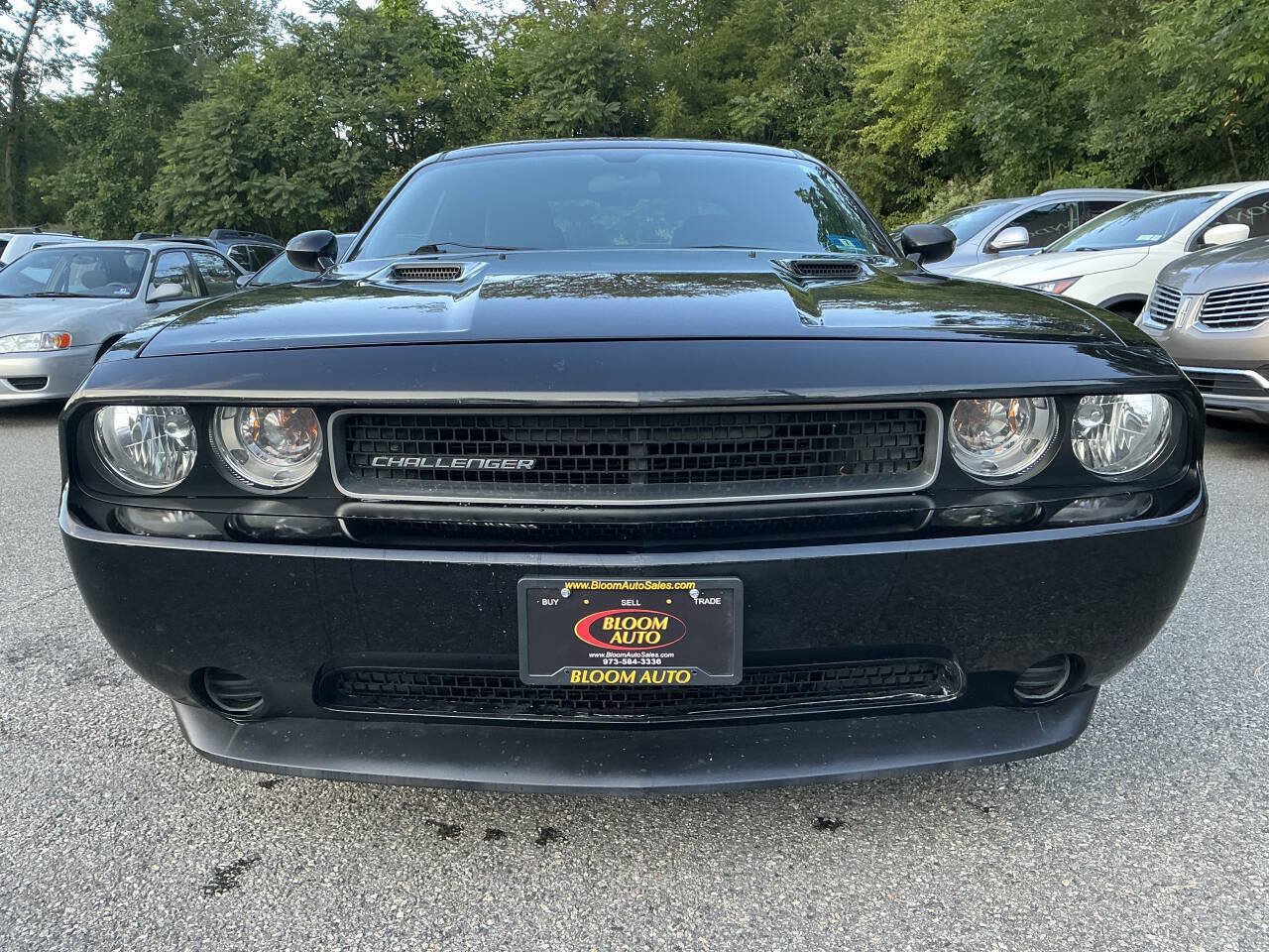 Used 2013 Dodge Challenger SXT RWD image 6