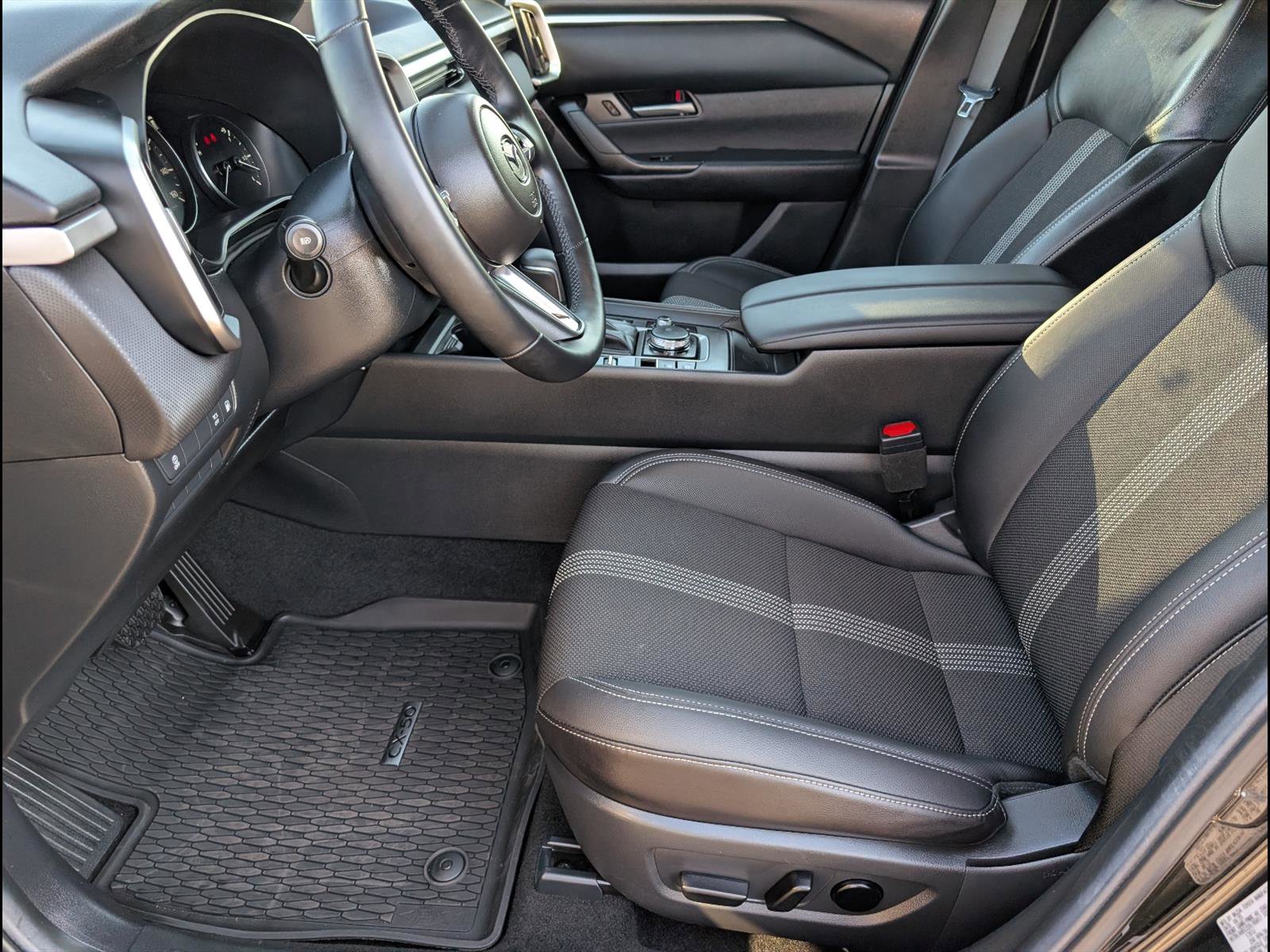 Used 2025 MAZDA CX-50 2.5 Hybrid w/ Preferred Pkg image 9