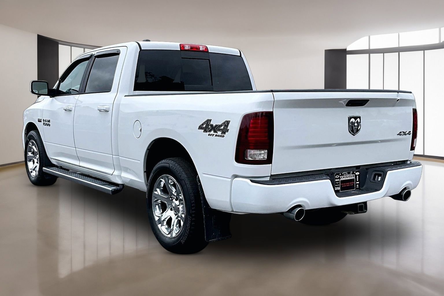 Used 2017 RAM 1500 Sport w/ Sport Premium Group AWD/4WD image 4