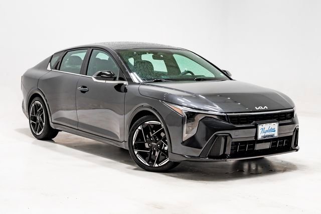Used 2025 Kia K4 GT-Line w/ GT-Line Premium Package image 6