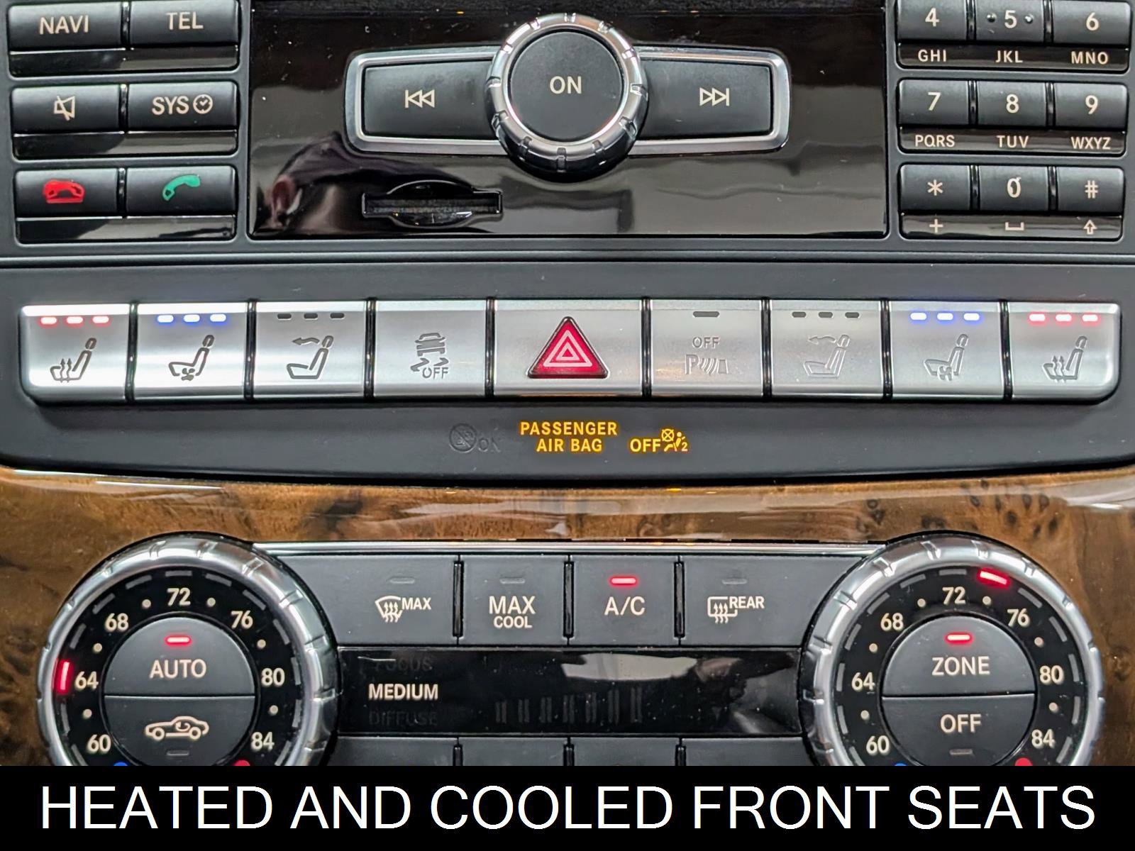 Used 2013 Mercedes-Benz SL 550 w/ Premium Pkg image 34