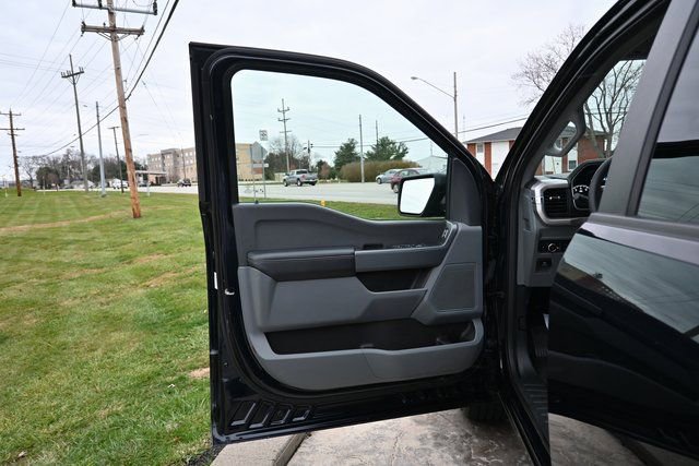 Used 2023 Ford F150 XLT image 25