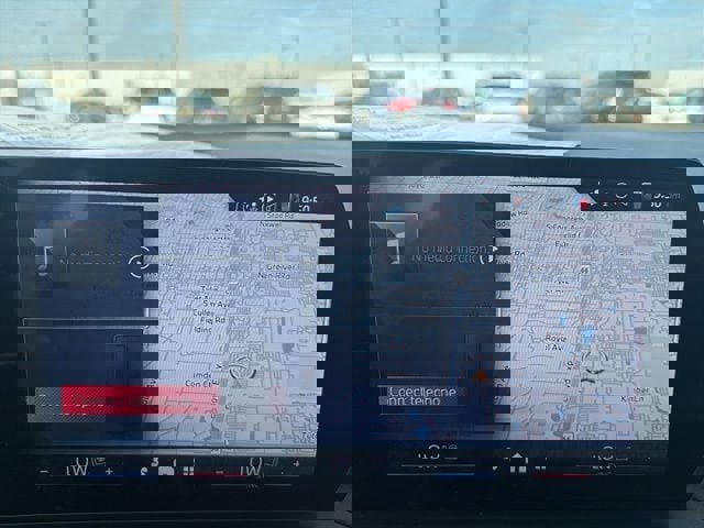 Used 2025 BMW M235i xDrive w/ Premium Package image 17