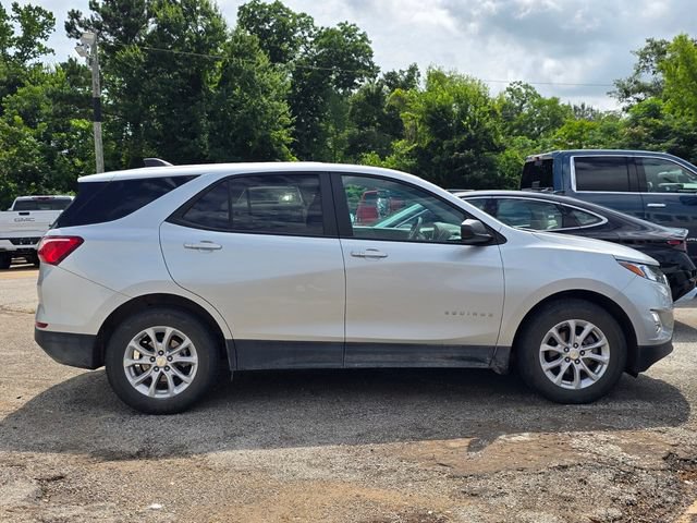 Used 2021 Chevrolet Equinox LS w/ LS Convenience Package FWD image 7