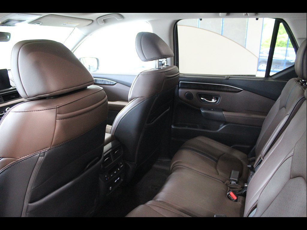 Certified 2023 Honda Pilot Elite image 16