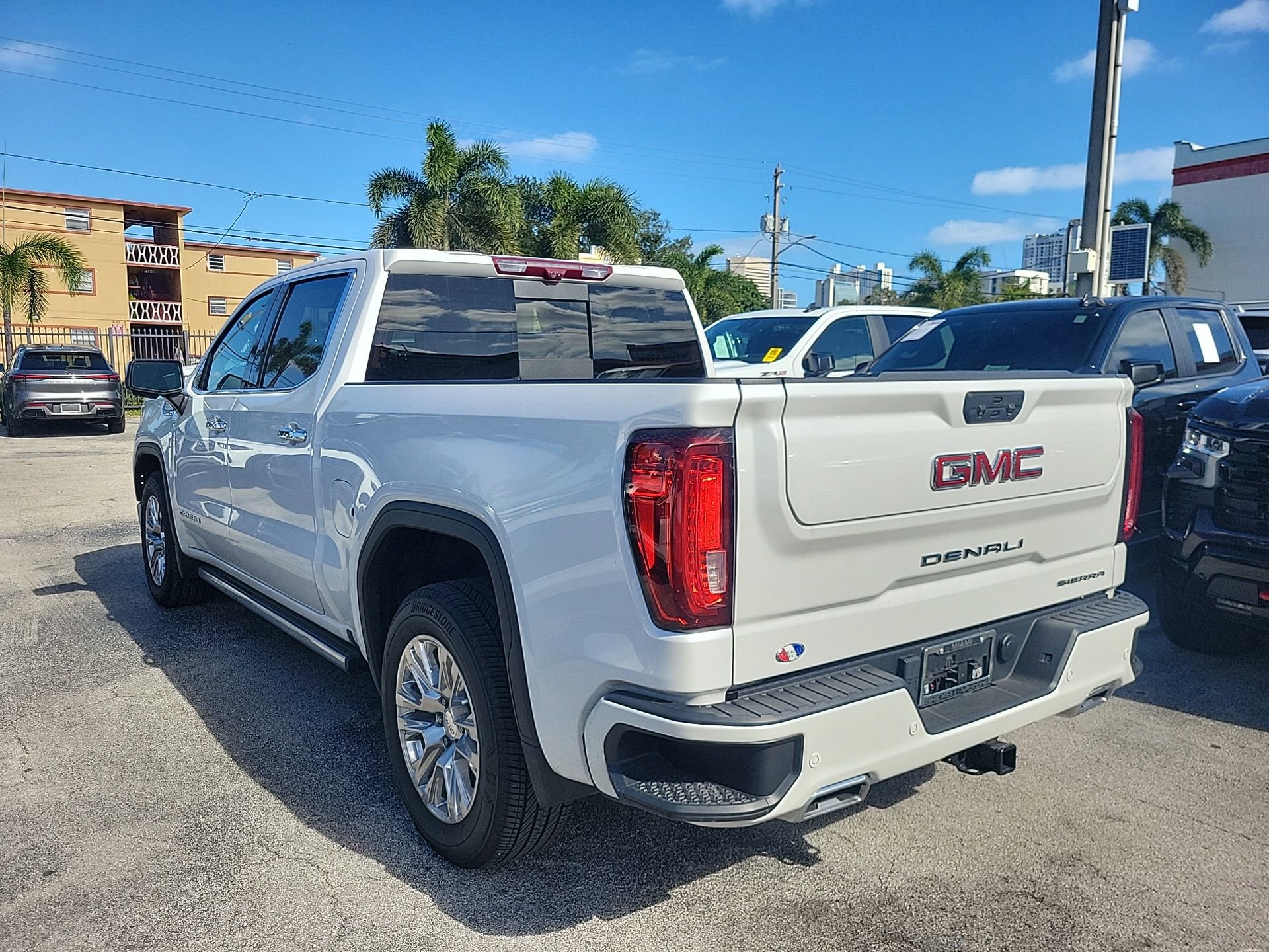 Used 2024 GMC Sierra 1500 Denali w/ Technology Package image 16