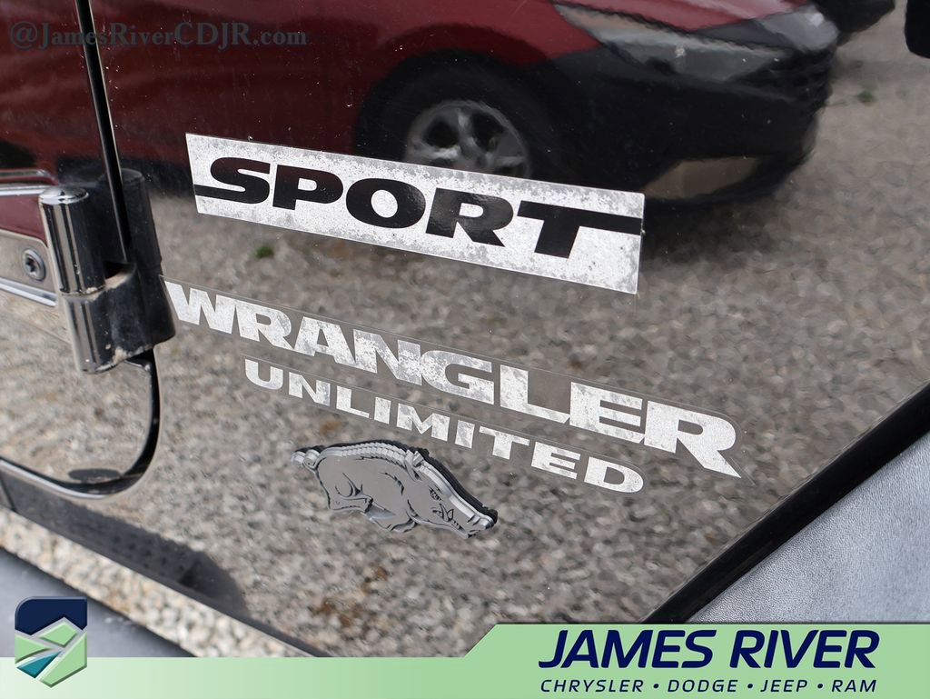 Used 2016 Jeep Wrangler Unlimited Sport w/ Quick Order Package 24S AWD/4WD image 10