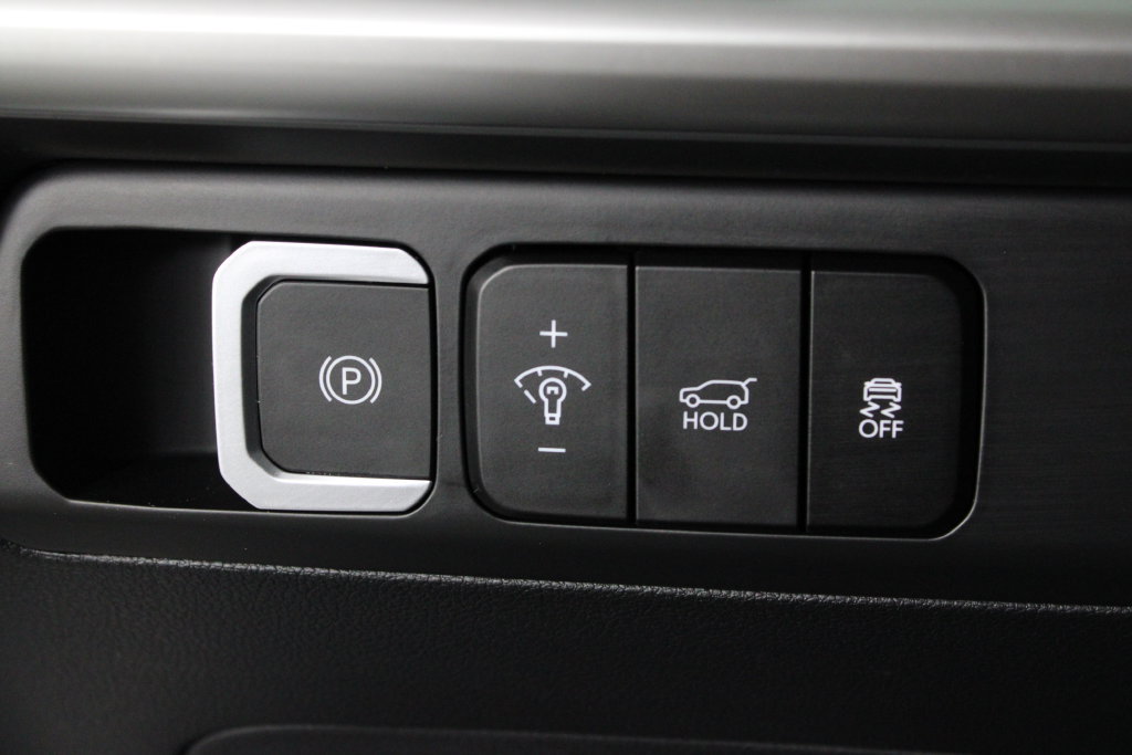 Certified 2027 Hyundai Santa Fe SEL FWD image 25