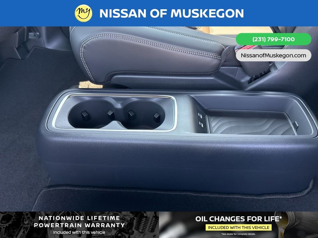 New 2025 Nissan Armada SL w/ Captain's Chari Seat Package image 25