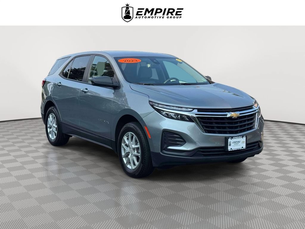 Used 2023 Chevrolet Equinox LS w/ LS Convenience Package