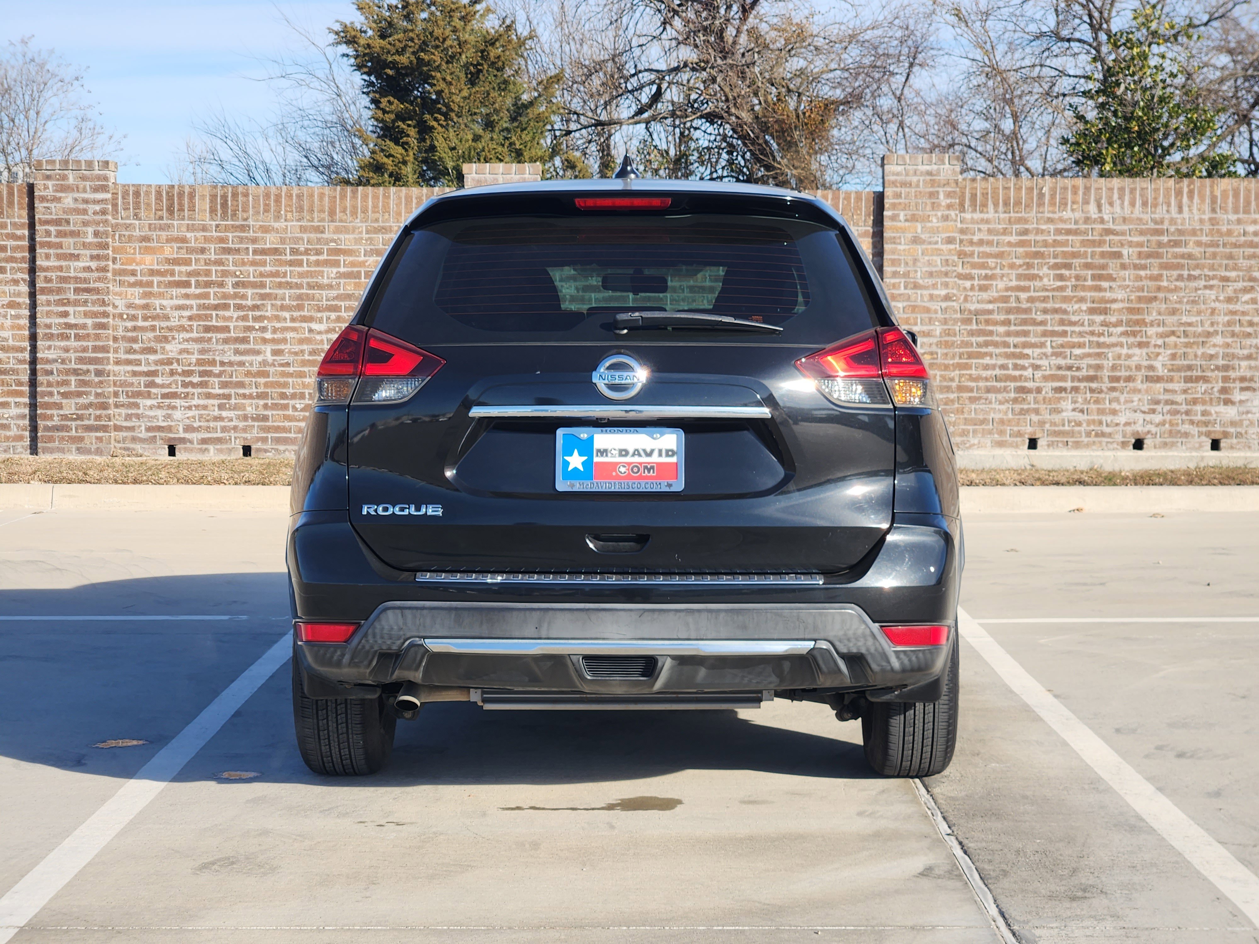 Used 2018 Nissan Rogue S image 7